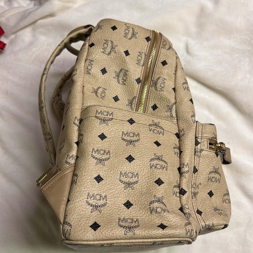 Mcm Medium Backpack - image 2